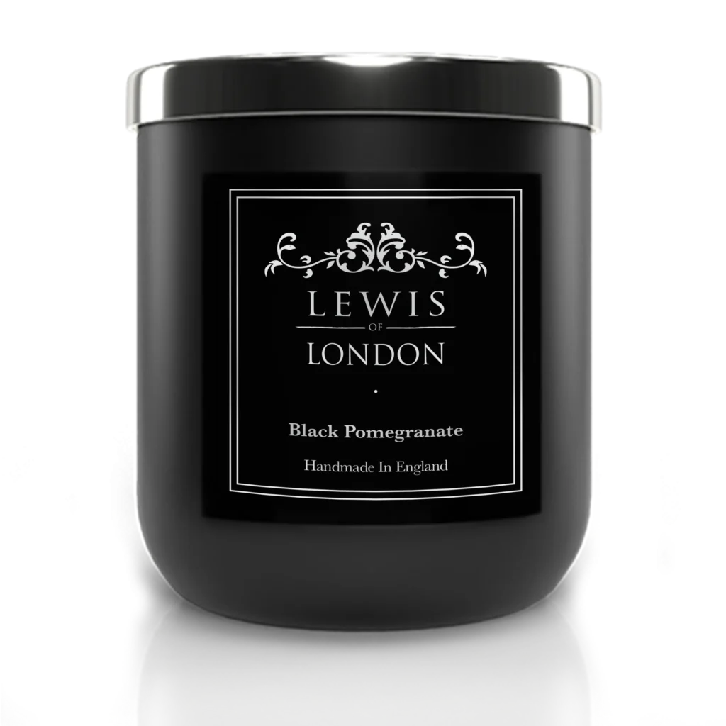 Black Pomegranate scented candle UK